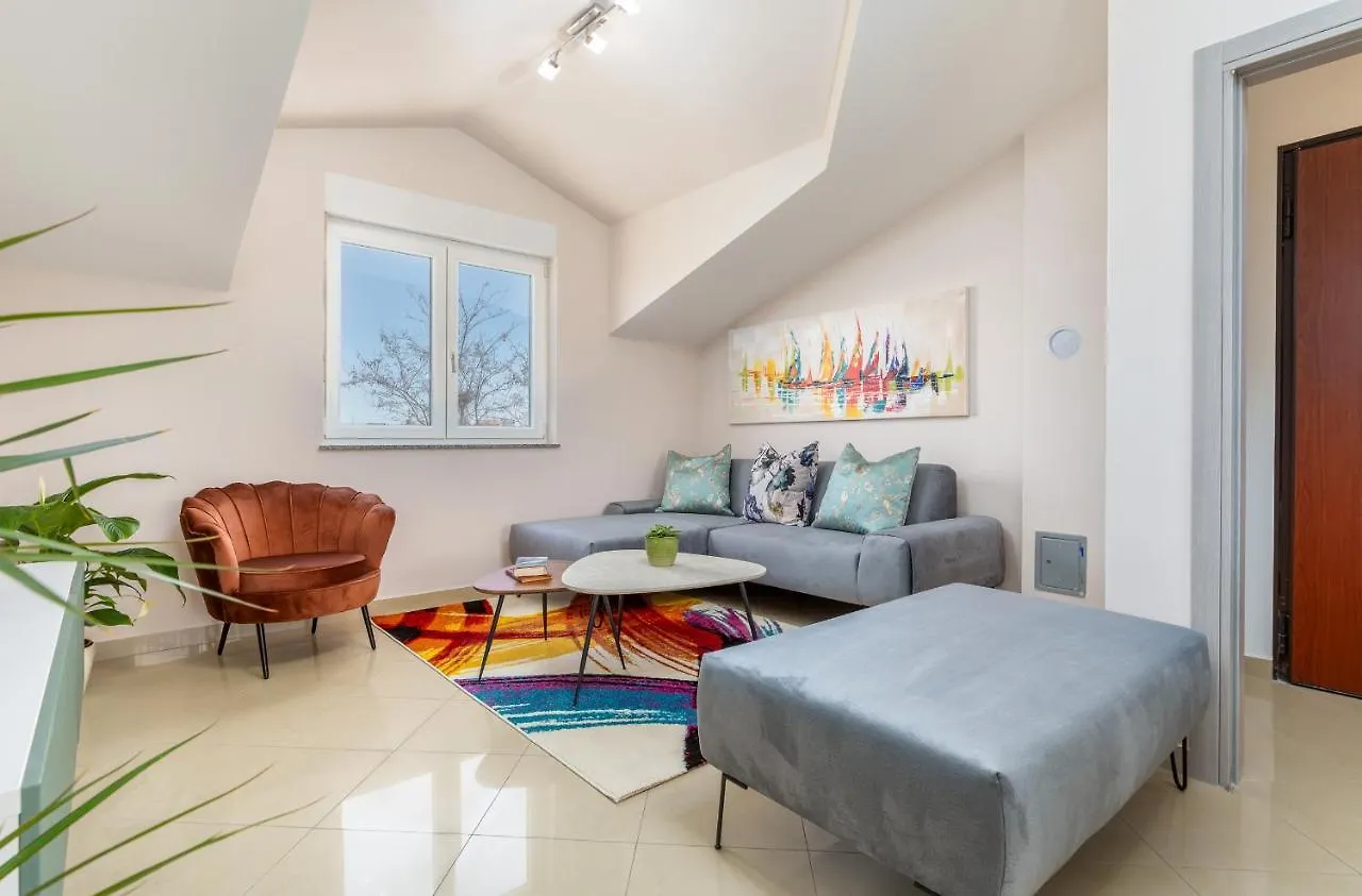 Apartment Vito With Sea View